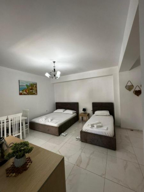 Lotus Apartment Saranda